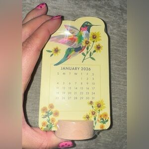 ★ FREE - Desk/Office 12-Month Calendar - Bird & Flower design**